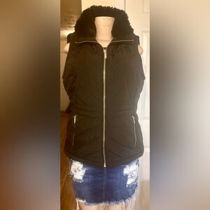 •SALE•Calvin Klein Women's Black Quilted Faux Fur Vest